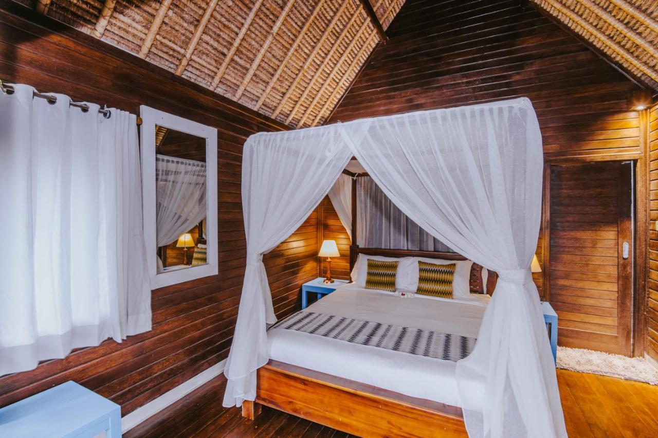 Villa Waru