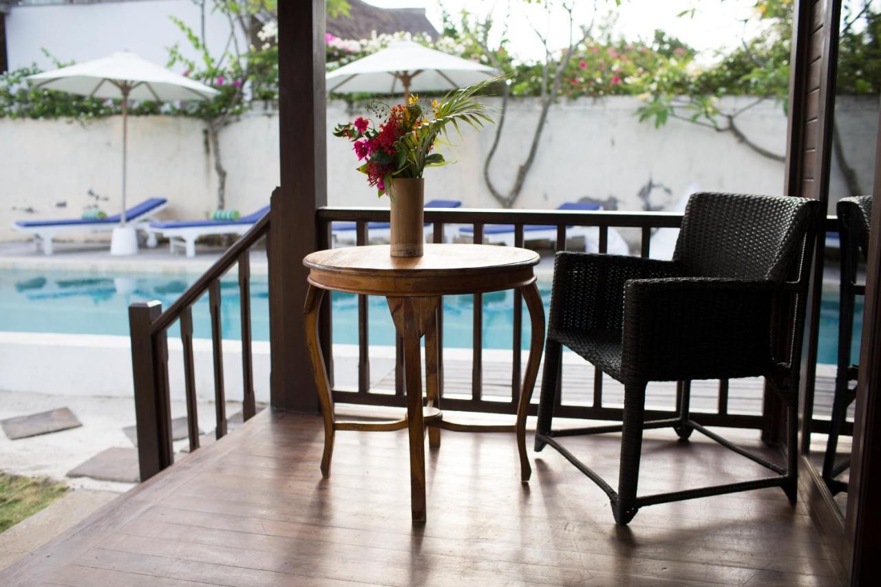 Waru Villa *