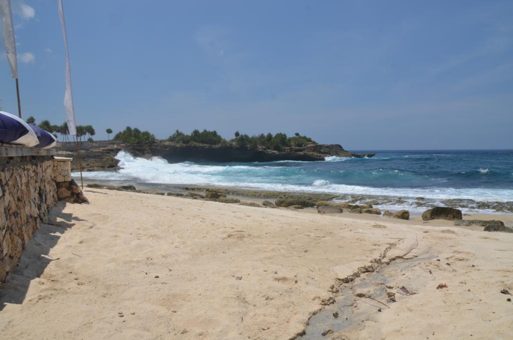 Waru Villa
