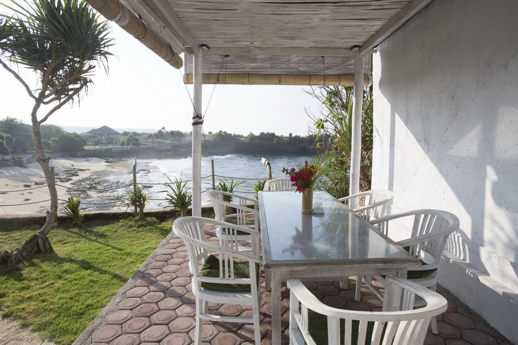 Villa Waru