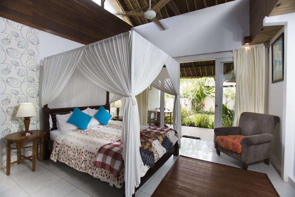 Villa Waru