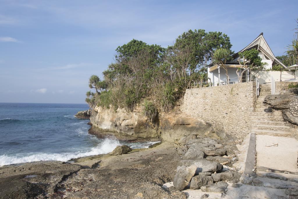 Waru * Nusa Lembongan (Bali)